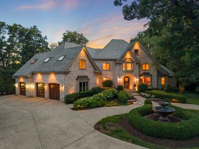 1S370 Winfield Rd, Wheaton, IL, 60189