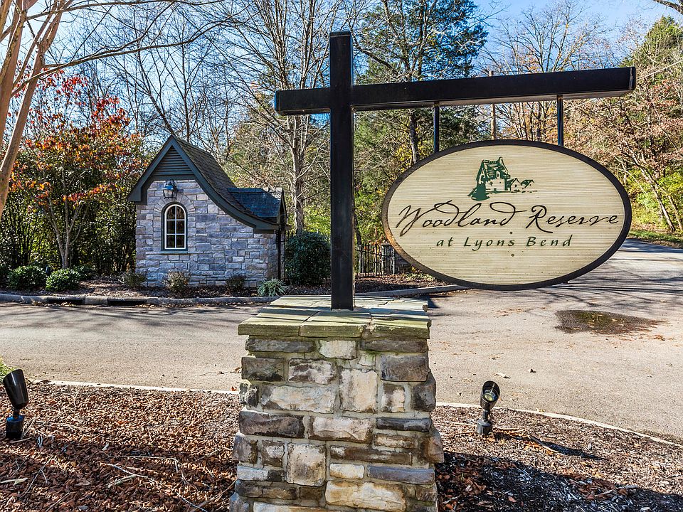 2nd image of Woodland Reserve Ln