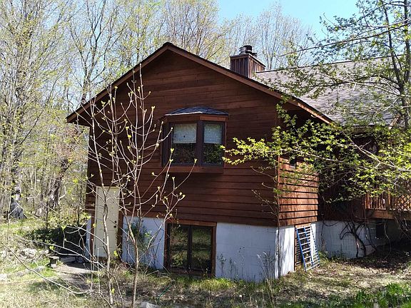 5th image of 16083 Norway Spruce Rd