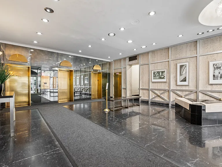 300 W 55th St #10B — Photo 9