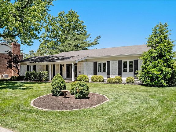 2nd image of 165 Saddleford Dr