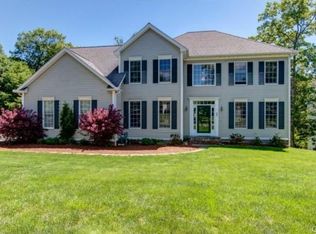 25 Horizon Ct, Monroe, CT 06468