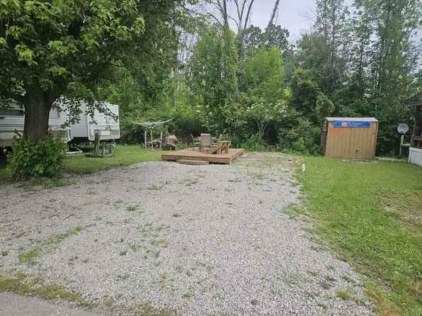 831 S Main St Unit 188, Au Gres, MI 48703