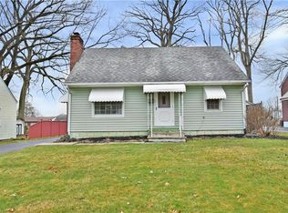 1869 Beechwood St NE, Warren, OH 44483