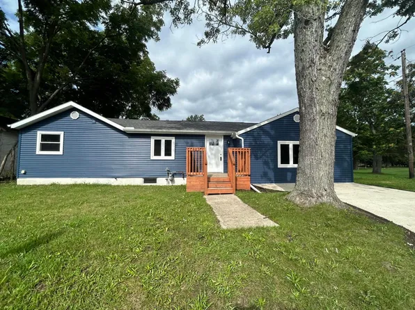 803 Enterprise St, Buchanan, MI 49107