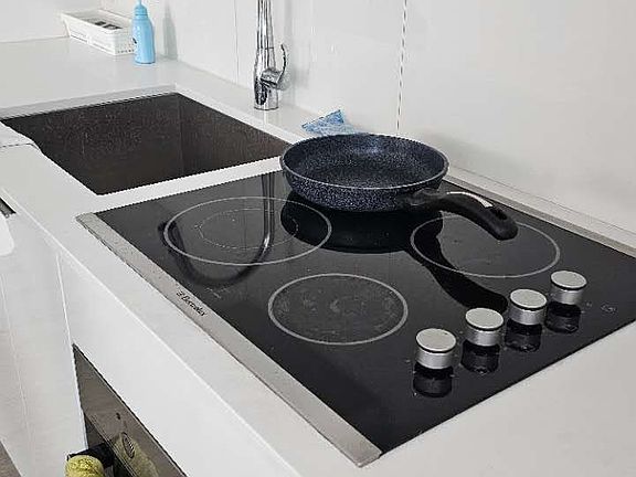 3rd image of 195 Redpath Ave #1604
