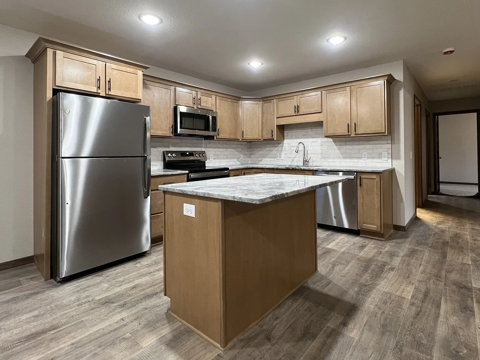 4835 Woodland Park Drive - 5 — Photo 3