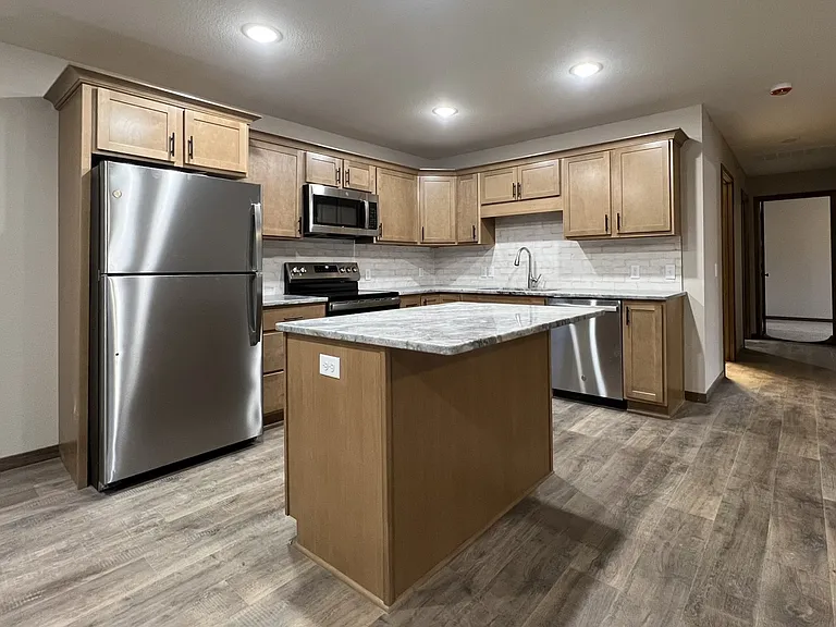 4835 Woodland Park Dr #5 — Photo 3