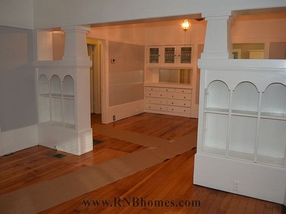 3rd image of 1121 Dolores Way
