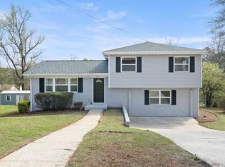 605 Old Pine Rd, Birmingham, AL 35214