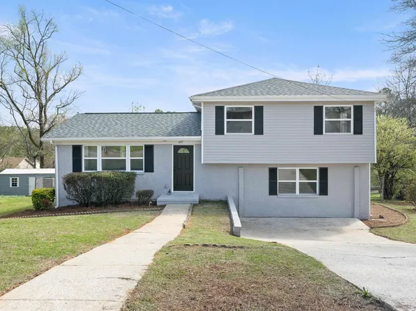 605 Old Pine Rd, Birmingham, AL 35214