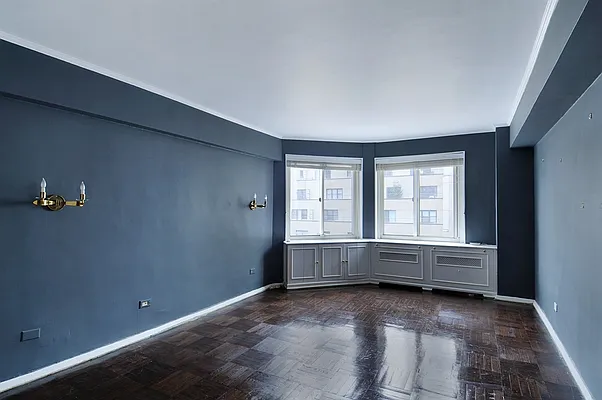 Sold by Corcoran | media 6