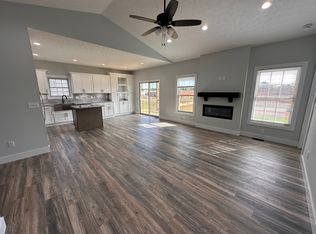 824 Otter Creek Rd, Vine Grove, KY 40175