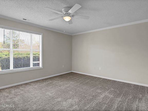 5th image of 4162 Breezewood Dr APT 103