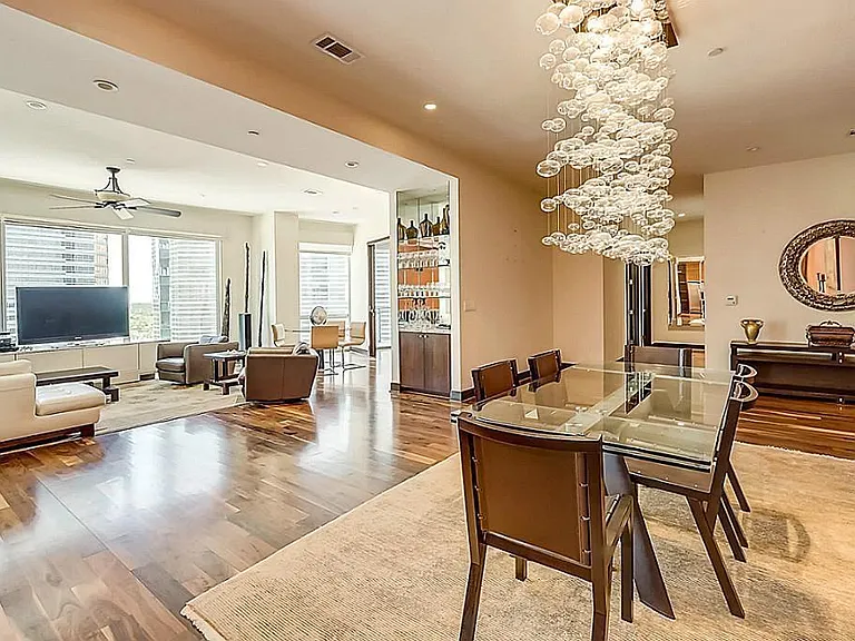 1600 Post Oak Blvd #1202 — Photo 10