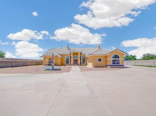 440 Hunt Dr, Fabens, TX 79838