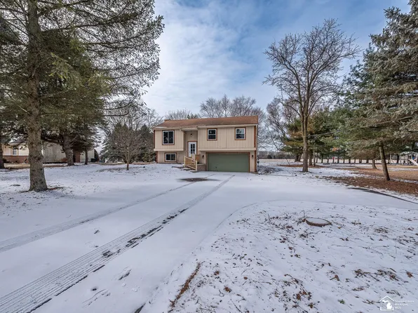 11253 Jackman Rd, Temperance, MI 48182