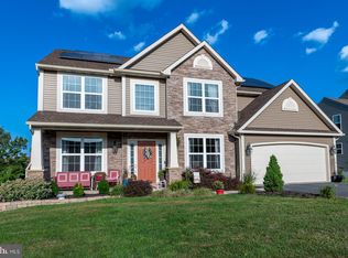 638 Ebersole Rd, Reading, PA 19605