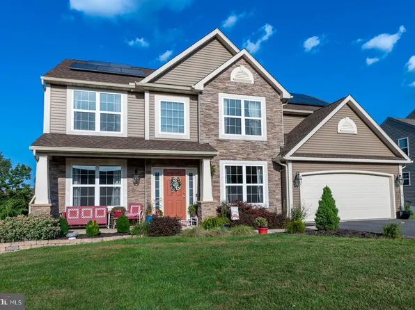 638 Ebersole Rd, Reading, PA 19605