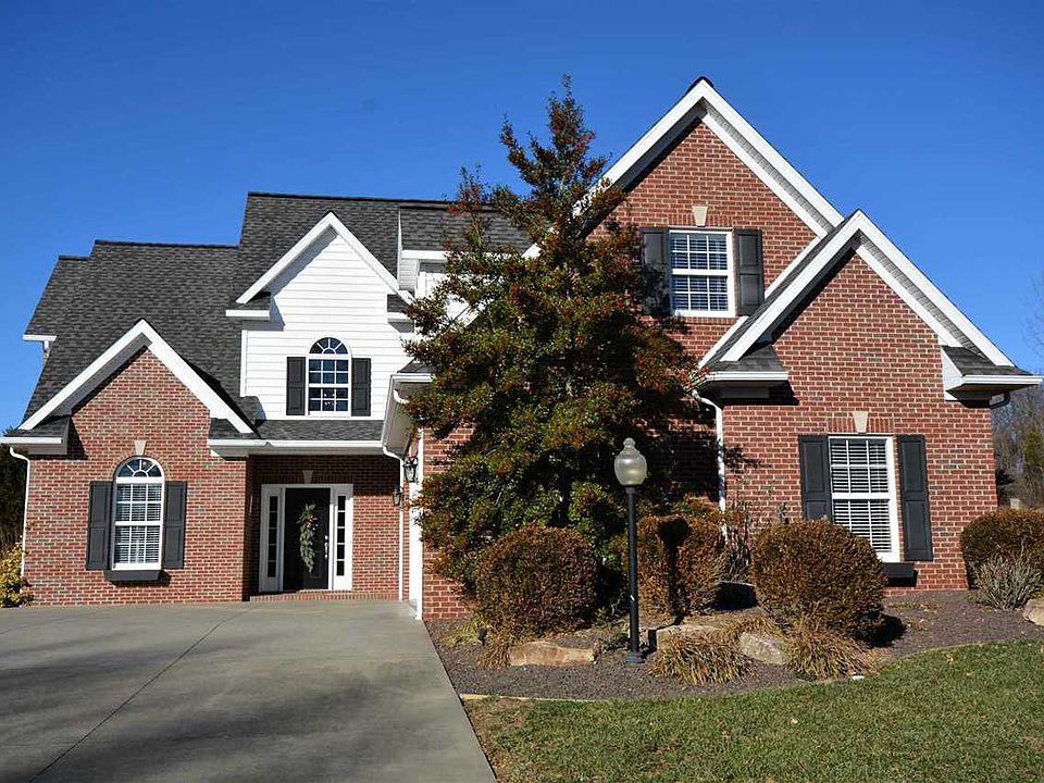 1st image of 1427 Hemlock Dr