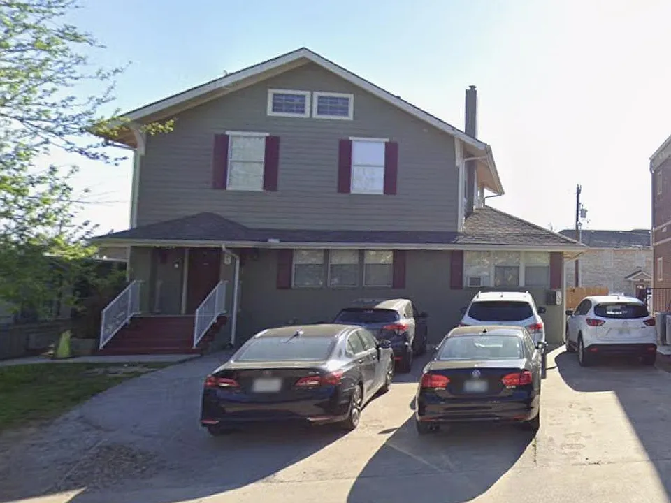 715 Deans Row Ave #715