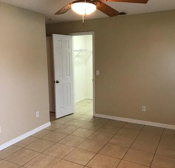 15030 Waterford Chase Pkwy — Photo 3