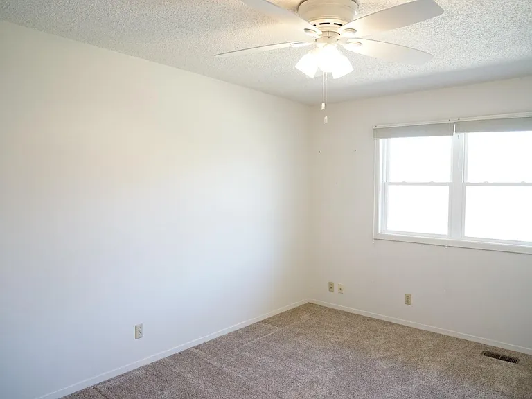 2347 Wildwood Pl — Photo 21