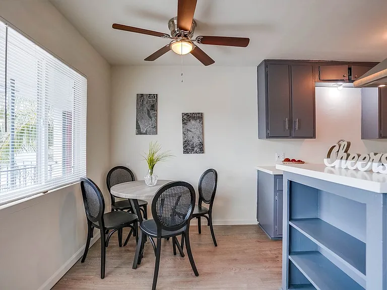 900 Alamitos Ave — Photo 18