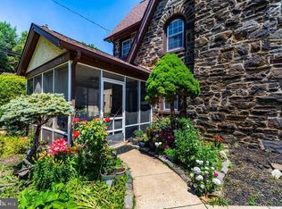 373 Upland Way, Drexel Hill, PA 19026