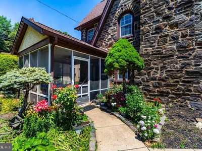 373 Upland Way, Drexel Hill, PA, 19026