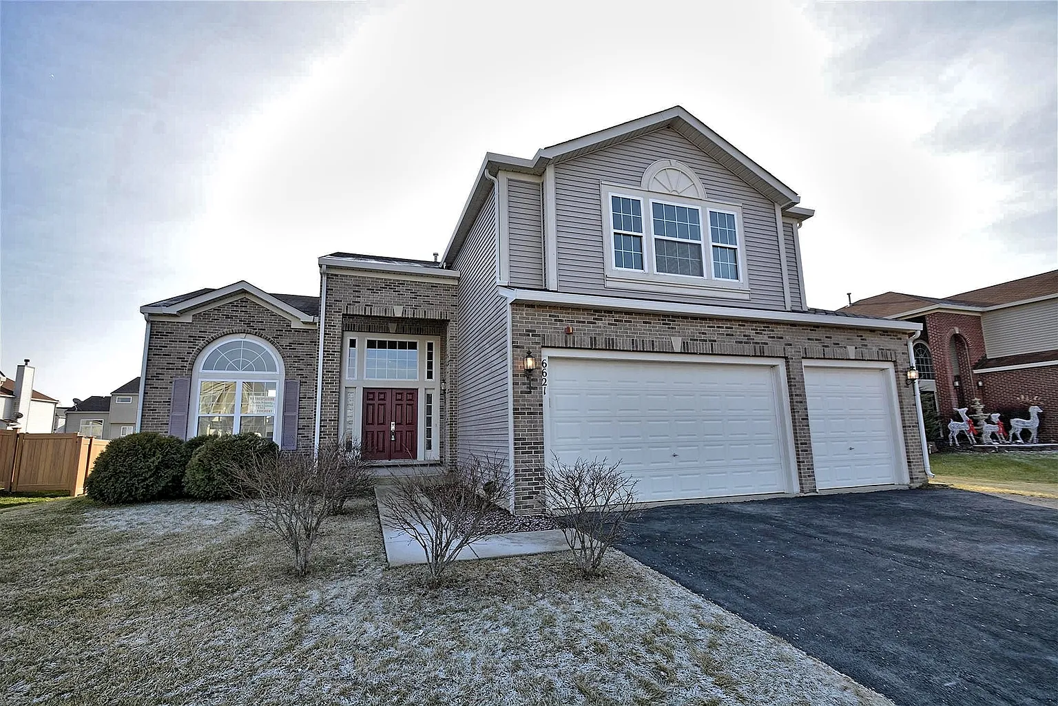 6621 Bridle Path Dr photo 1