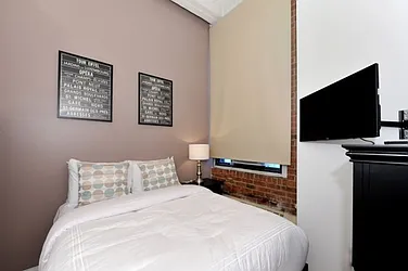 Rented by Eisenberg Exclusives