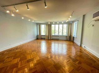 1479 Ocean Pkwy #B, Brooklyn, NY 11230