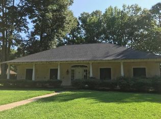 6126 Courtney Cv, Jackson, MS 39211