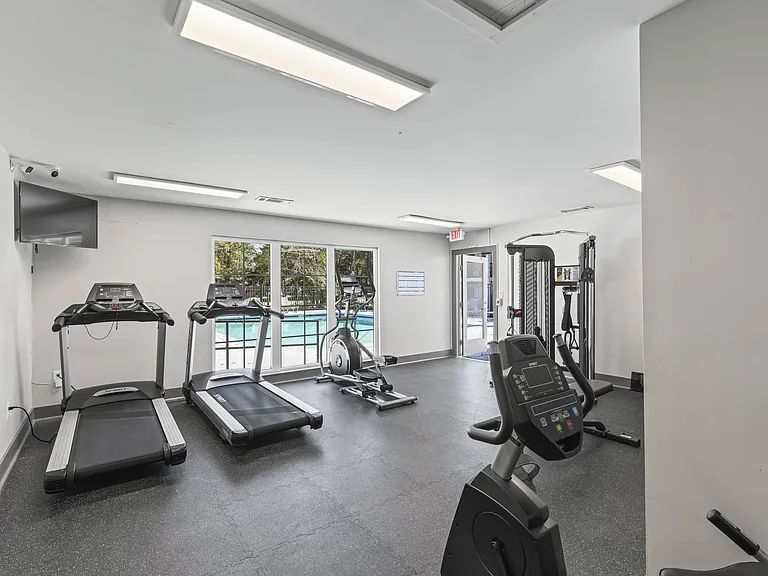 Our Montgomery apartments at Stratford Village feature a fitness center with treadmills, exercise bikes, and complete equipment, professionally operated by Highlands Vista Group.