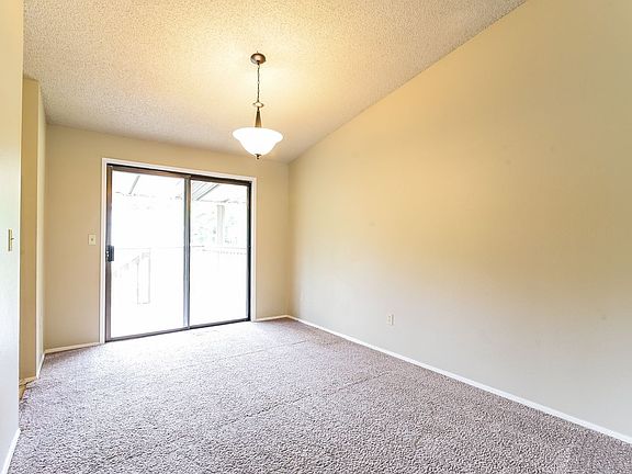 5th image of 8609 116th St SW