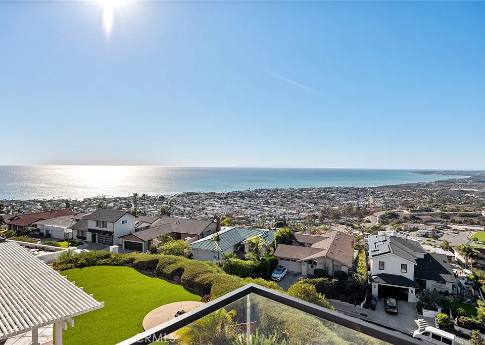 621 Vista Valinda