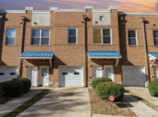 3493 Chagall Ct, Charlotte, NC 28205