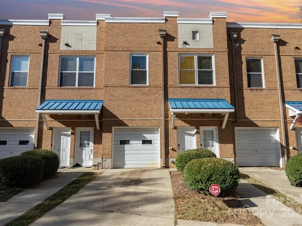 3493 Chagall Ct, Charlotte, NC 28205