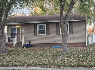 1413 20th Ave, Silvis, IL