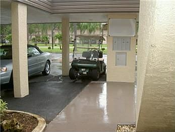 5th image of 5950 Trailwinds Dr APT 213