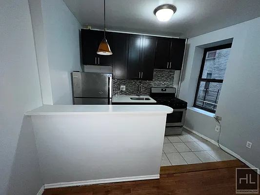 Rented by Highline Residential | media 2