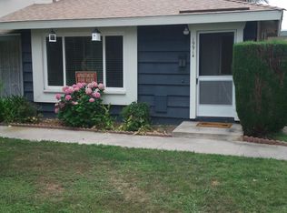 19914 Vermont Ln, Huntington Beach, CA 92646
