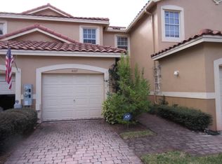 4167 Crystal Lake Dr, Pompano Beach, FL 33064