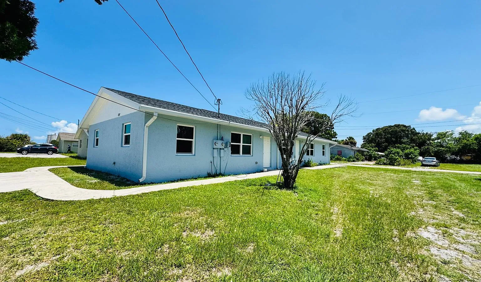 3 bed, 1.0 bath, 858 sqft, $1,700 — Photo 3