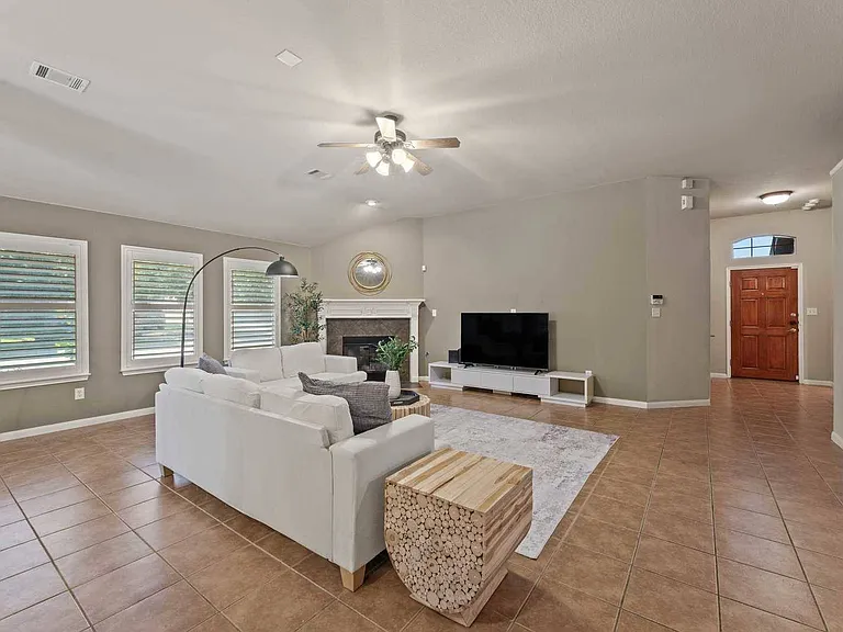 9424 Morgan Creek Dr — Photo 7