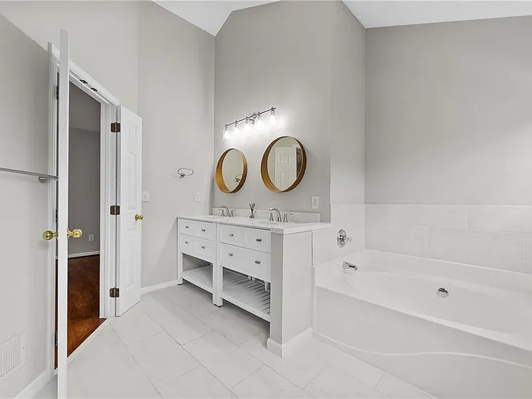 3868 Brushy Ridge Way — Photo 34
