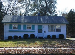 714 Kehrs Mill Rd, Ballwin, MO 63011