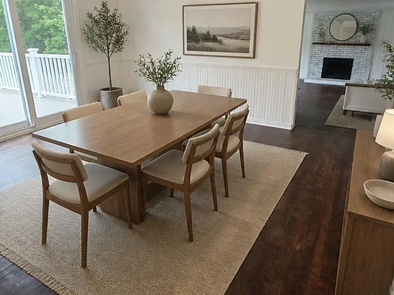 101 Wadsworth Ln — Photo 3