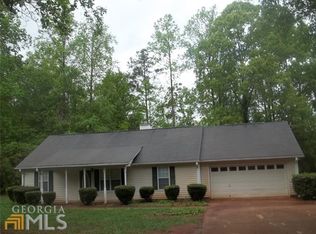 325 E McIntosh Rd, Griffin, GA 30223